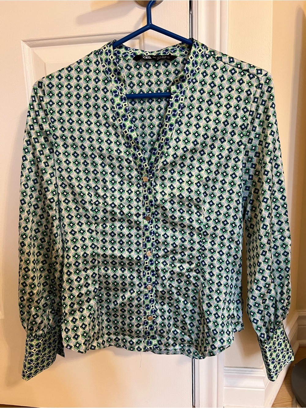 Zara Geometric Print V-Neck Blouse small